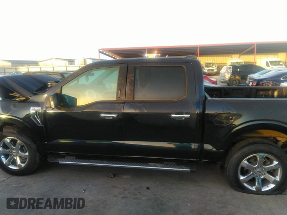 2021 Ford F-150 XL with VIN 1FTEW1C51MFC47404, listed as a IAAI auction lot 41846290 with 107,452 mi miles and . Bid and sale history available at carsss.com. Image 15.