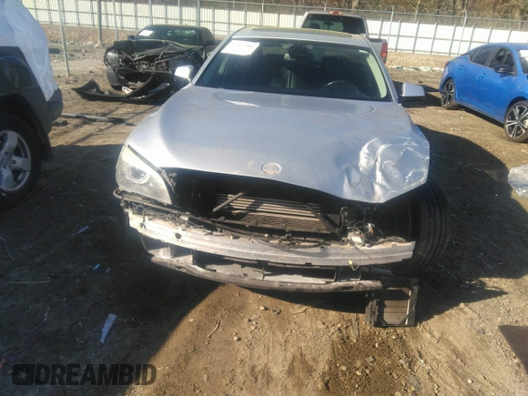 2012 BMW 7 Series 750Li with VIN WBAKB8C56CC962425, listed as a IAAI auction lot 32792385 with 114,092 mi miles and . Bid and sale history available at DreamBid. Image 6.