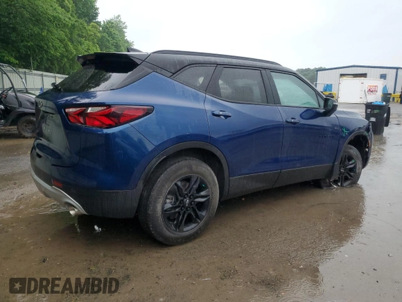 2022 Chevrolet Blazer LT z VIN 3GNKBDRS9NS148718, wystawiony jako Copart lot #55735945 z przebiegiem 21 564 mil mil oraz Szkoda całkowita • Salvage title. Historia ofert i sprzedaży dostępna na DreamBid. Obrazek 3.