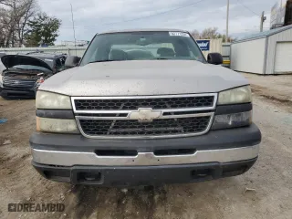 2007 Chevrolet Silverado 1500 Work Truck with VIN 1GCEC19X47Z195819, listed as a Copart auction lot 82771234 with 213,950 mi miles and Salvage Title. Bid and sale history available at carsss.com. Image 5.
