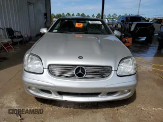 2003 Mercedes-Benz SLK-Class 3.2L with VIN WDBKK65F83F285825, listed as a Copart auction lot 66683653 with 92,826 mi miles and Salvage Title. Bid and sale history available at carsss.com. Image 5.