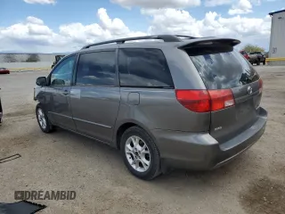 2005 Toyota Sienna XLE with VIN 5TDZA22C35S300451, listed as a Copart auction lot 52035345 with Not provided miles and Salvage title. Bid and sale history available at DreamBid. Image 2.