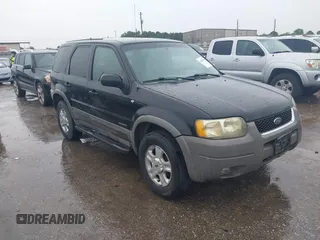 2002 Ford Escape XLT Choice с VIN 1FMYU03172KB55319, выставлен на аукционе IAAI как лот 42482300 с пробегом 209 074 миль миль и . История ставок и продаж доступна на DreamBid. Изображение 1.
