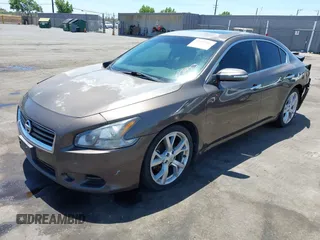 2012 Nissan Maxima SV z VIN 1N4AA5AP6CC832140, wystawiony jako IAAI lot #42509966 z przebiegiem 216 426 mil mil oraz . Historia ofert i sprzedaży dostępna na DreamBid. Obrazek 17.