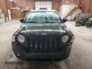 2010 Jeep Compass Sport with VIN 1J4NF4FB5AD589426, listed as a Copart auction lot 47644715 with 172,311 mi miles and Salvage Title. Bid and sale history available at carsss.com. Image 5.