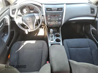 2014 Nissan Altima S with VIN 1N4AL3AP4EN363300, listed as a Copart auction lot 51463545 with 104,965 mi miles and Clean Title. Bid and sale history available at DreamBid. Image 8.