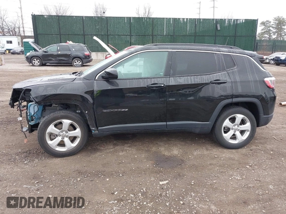 2019 Jeep Compass Latitude with VIN 3C4NJDBB3KT689174, listed as a IAAI auction lot 41843137 with 56,722 mi miles. Bid and sale history available at carsss.com. Image 14.