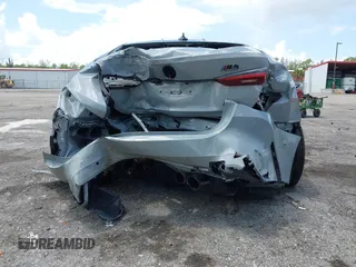 2022 BMW M4 Competition xDrive z VIN WBS43AZ04NCK16515, wystawiony jako IAAI lot #42505726 z przebiegiem Nie podano mil oraz . Historia ofert i sprzedaży dostępna na DreamBid. Obrazek 18.