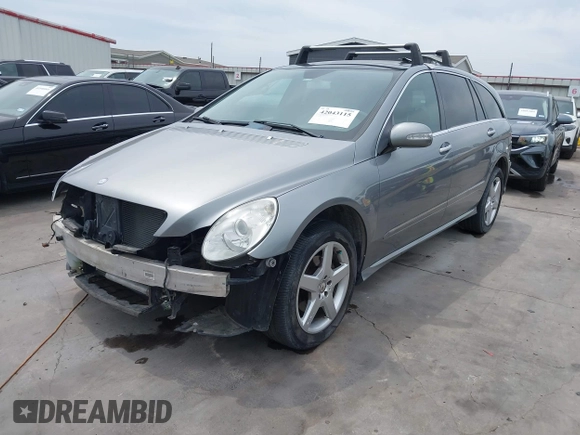 2010 Mercedes-Benz R 350 with VIN 4JGCB6FE2AA111332, listed as a IAAI auction lot 42043115 with 159,760 mi miles and . Bid and sale history available at DreamBid. Image 22.