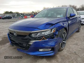 2019 Honda Accord Sport with VIN 1HGCV1F37KA082961, listed as a IAAI auction lot 41834095 with 44,167 mi miles and . Bid and sale history available at carsss.com. Image 6.