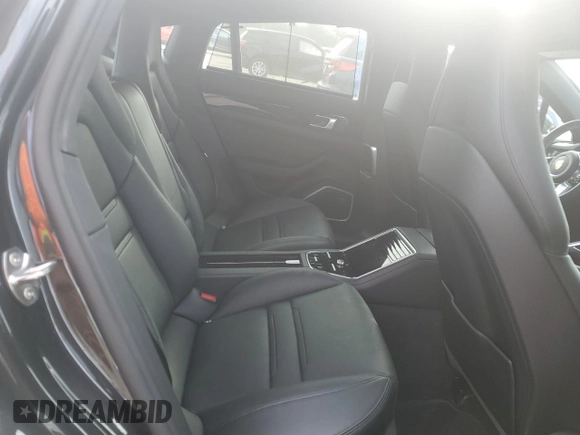 2018 Porsche Panamera 4 E-Hybrid z VIN WP0AE2A79JL129223, wystawiony jako Copart lot #79005304 z przebiegiem 22 877 mil mil oraz Szkoda całkowita • Salvage title. Historia ofert i sprzedaży dostępna na DreamBid. Obrazek 10.