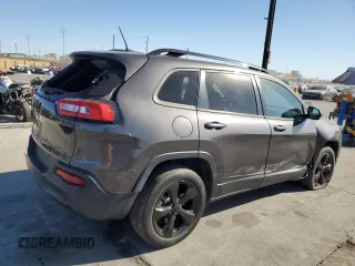 2017 Jeep Cherokee Limited with VIN 1C4PJLDS2HW654788, listed as a Copart auction lot 88324255 with 21,545 mi miles and Salvage Title. Bid and sale history available at carsss.com. Image 3.