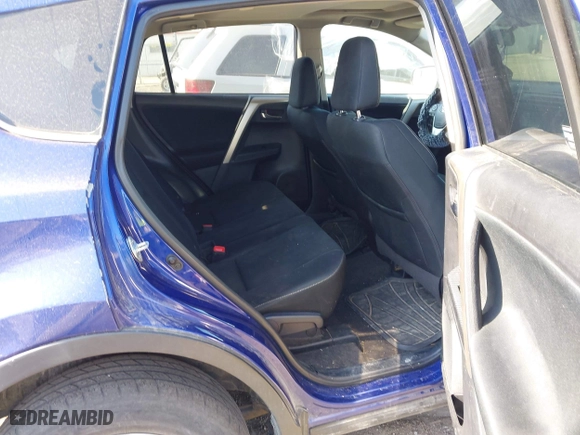 2015 Toyota RAV4 XLE with VIN 2T3RFREV6FW343687, listed as a IAAI auction lot 42024522 with 183,852 mi miles. Bid and sale history available at carsss.com. Image 8.