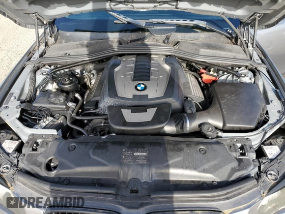 2008 BMW 5 Series 550i z VIN WBANW53598CT48590, wystawiony jako Copart lot #56258785 z przebiegiem 198 279 mil mil oraz Szkoda całkowita • Salvage title. Historia ofert i sprzedaży dostępna na DreamBid. Obrazek 11.