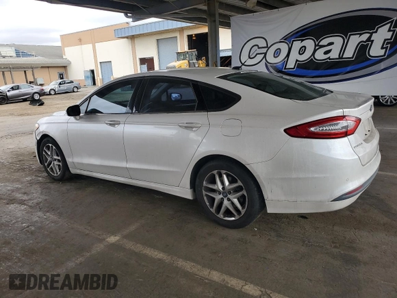 2013 Ford Fusion SE z VIN 3FA6P0HR4DR362689, wystawiony jako Copart lot #66106765 z przebiegiem 137 639 mil mil oraz Czysty tytuł • Clean title. Historia ofert i sprzedaży dostępna na DreamBid. Obrazek 2.