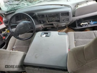2001 Ford Super Duty F-250 XL with VIN 1FTNX21F51EA21401, listed as a Copart auction lot 71724304 with Not Provided miles and Salvage Title. Bid and sale history available at carsss.com. Image 8.