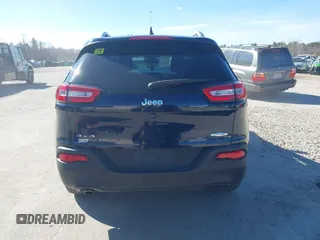 2015 Jeep Cherokee Latitude with VIN 1C4PJMCB3FW652553, listed as a IAAI auction lot 41881238 with 161,944 mi miles and . Bid and sale history available at DreamBid. Image 16.