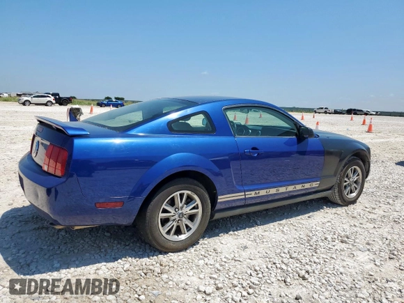 2005 Ford Mustang Deluxe z VIN 1ZVFT80N255187566, wystawiony jako Copart lot #58336465 z przebiegiem 161 139 mil mil oraz Czysty tytuł • Clean title. Historia ofert i sprzedaży dostępna na DreamBid. Obrazek 3.