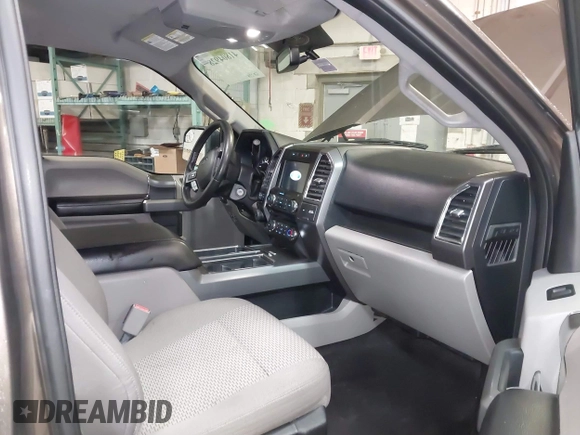 2016 Ford F-150 XLT with VIN 1FTEW1EP1GFA65818, listed as a IAAI auction lot 41804928 with 169,074 mi miles. Bid and sale history available at carsss.com. Image 5.