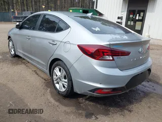 2020 Hyundai Elantra SEL z VIN 5NPD84LF9LH551715, wystawiony jako IAAI lot #41705596 z przebiegiem 120 878 mil mil oraz . Historia ofert i sprzedaży dostępna na DreamBid. Obrazek 3.
