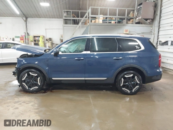 2024 Kia Telluride S with VIN 5XYP6DGC9RG430637, listed as a IAAI auction lot 42139135 with 15,838 mi miles and . Bid and sale history available at DreamBid. Image 14.