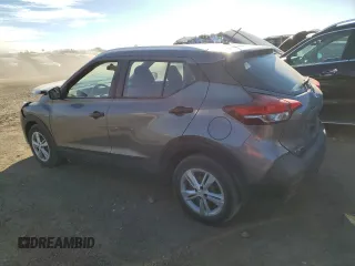 2019 Nissan Kicks SR with VIN 3N1CP5CU9KL491357, listed as a Copart auction lot 82594634 with 32,518 mi miles and Salvage Title. Bid and sale history available at carsss.com. Image 2.