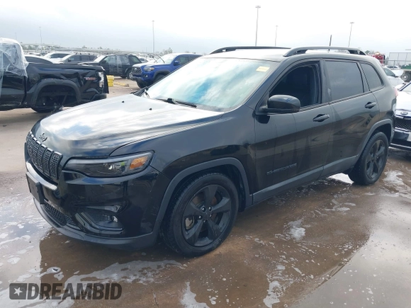 2020 Jeep Cherokee Latitude Plus with VIN 1C4PJLLB8LD611093, listed as a IAAI auction lot 41498284 with 27,613 mi miles. Bid and sale history available at carsss.com. Image 23.