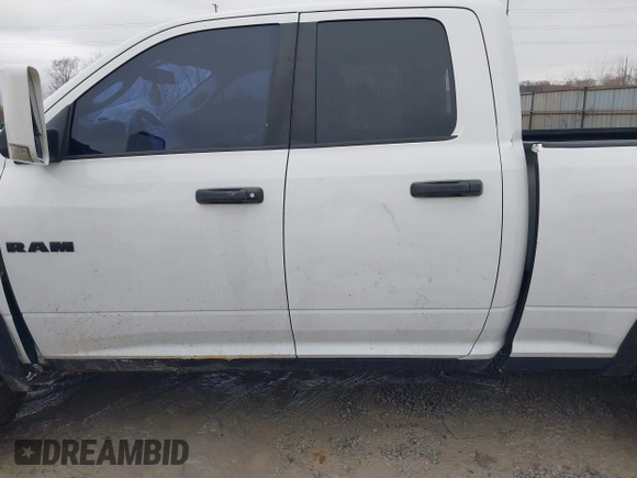 2010 Dodge 1500 SLT with VIN 1D7RV1GT7AS137785, listed as a IAAI auction lot 41519997 with 204,854 mi miles and . Bid and sale history available at DreamBid. Image 15.