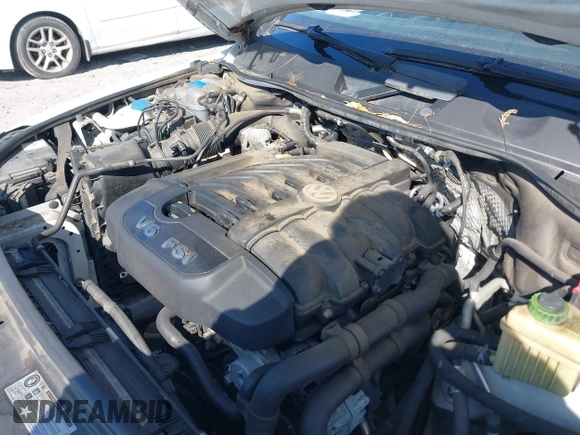 2016 Volkswagen Touareg Sport with VIN WVGEF9BP5GD012680, listed as a IAAI auction lot 41610943 with 153,952 mi miles and . Bid and sale history available at DreamBid. Image 10.