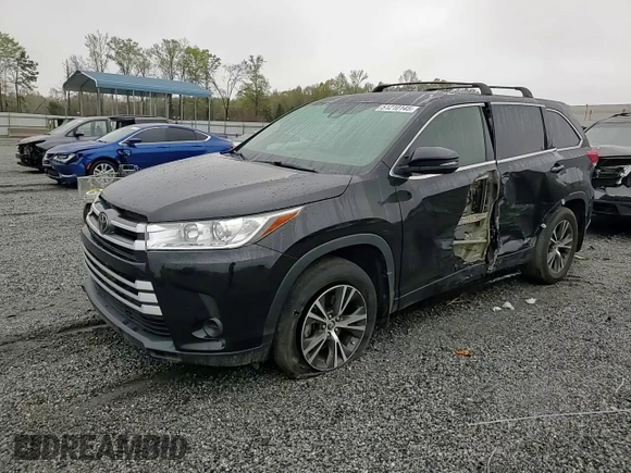 2017 Toyota Highlander LE z VIN 5TDBZRFH4HS436049, wystawiony jako Copart lot #51210145 z przebiegiem 109 492 mil mil oraz Szkoda całkowita • Salvage title. Historia ofert i sprzedaży dostępna na DreamBid. Obrazek 12.