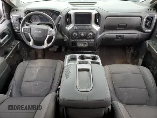 2019 Chevrolet Silverado 1500 RST with VIN 1GCRWDED1KZ326901, listed as a Copart auction lot 45956575 with 160,390 mi miles and Clean Title. Bid and sale history available at carsss.com. Image 8.