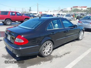 2007 Mercedes-Benz E 350 z VIN WDBUF56XX7B066912, wystawiony jako IAAI lot #41818878 z przebiegiem Nie podano mil oraz . Historia ofert i sprzedaży dostępna na DreamBid. Obrazek 4.