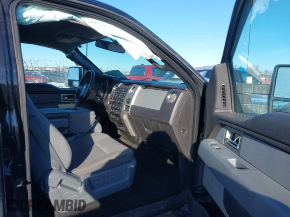 2011 Ford F-150 XLT with VIN 1FTFW1ETXBFA53080, listed as a IAAI auction lot 41632983 with 139,814 mi miles. Bid and sale history available at carsss.com. Image 5.