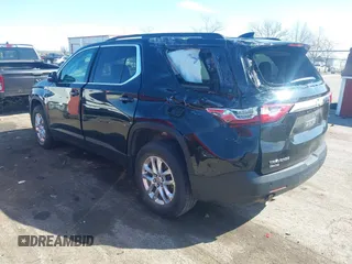 2021 Chevrolet Traverse LT Cloth with VIN 1GNERGKW5MJ197065, listed as a IAAI auction lot 41861029 with 57,992 mi miles. Bid and sale history available at carsss.com. Image 3.