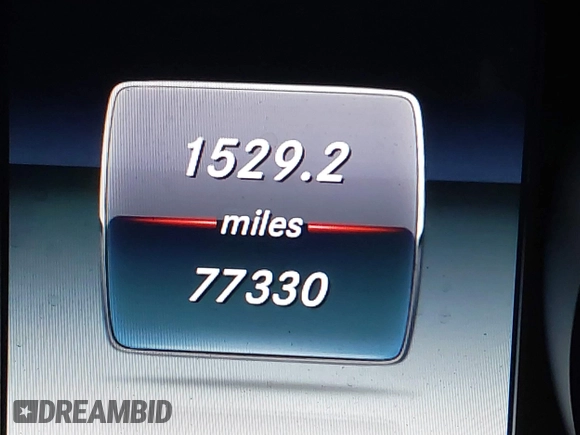 2015 Mercedes-Benz C-Class C 400 with VIN 55SWF6GB9FU012496, listed as a IAAI auction lot 40919086 with 77,330 mi miles. Bid and sale history available at carsss.com. Image 15.
