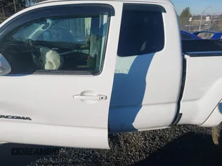 2014 Toyota Tacoma with VIN 5TFUU4EN1EX088377, listed as a IAAI auction lot 41443682 with 67,185 mi miles and . Bid and sale history available at DreamBid. Image 14.