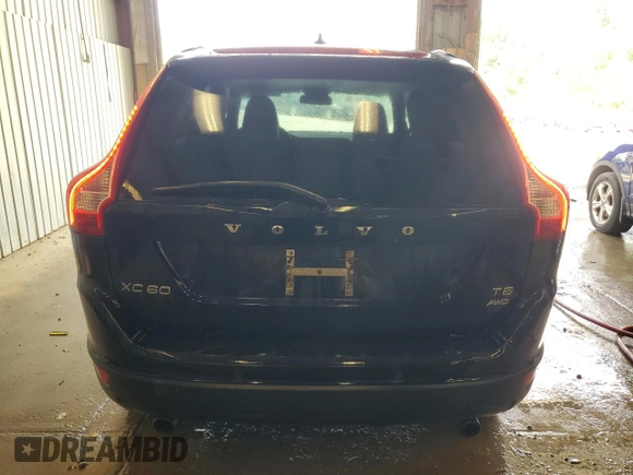 2011 Volvo XC60 3.0T with VIN YV4902DZ0B2193752, listed as a Copart auction lot 62071495 with 131,940 mi miles and Salvage title. Bid and sale history available at DreamBid. Image 6.