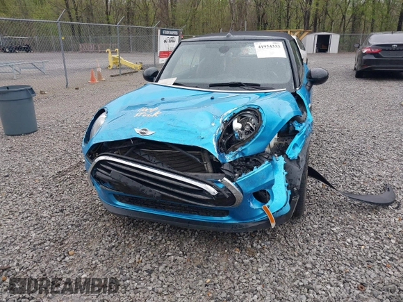 2016 MINI Convertible with VIN WMWWG5C52G3A81084, listed as a IAAI auction lot 41954333 with 78,558 mi miles and . Bid and sale history available at DreamBid. Image 6.