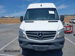 2017 Mercedes-Benz Sprinter Cargo Worker with VIN WD3PE7CD6HP570525, listed as a IAAI auction lot 42096771 with 276,337 mi miles. Bid and sale history available at carsss.com. Image 12.