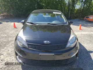 2017 Kia Rio LX z VIN KNADM4A31H6038610, wystawiony jako Copart lot #58950145 z przebiegiem 102 445 mil mil oraz Tytuł czysty. Historia ofert i sprzedaży dostępna na DreamBid. Obrazek 5.