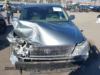 2002 Toyota Avalon XL with VIN 4T1BF28B32U223424, listed as a IAAI auction lot 41060298 with 157,585 mi miles and . Bid and sale history available at DreamBid. Image 13.