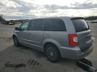 2014 Chrysler Town & Country S with VIN 2C4RC1HG9ER176127, listed as a Copart auction lot 47743945 with 130,189 mi miles and Salvage Title. Bid and sale history available at carsss.com. Image 2.