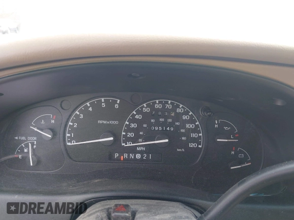 1999 Ford Explorer XLT z VIN 1FMZU35P1XZB05795, wystawiony jako IAAI lot #41692715 z przebiegiem 95 149 mil mil oraz . Historia ofert i sprzedaży dostępna na DreamBid. Obrazek 7.