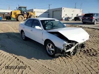 1992 Toyota Camry LE z VIN 4T1SK12E8NU044387, wystawiony jako Copart lot #43195915 z przebiegiem 279 199 mil mil oraz Szkoda całkowita • Salvage title. Historia ofert i sprzedaży dostępna na DreamBid. Obrazek 10.