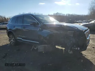 2025 Volvo XC90 with VIN YV4H60PJ6S1293316, listed as a Copart auction lot 84707614 with 924 mi miles and Salvage Title. Bid and sale history available at DreamBid. Image 4.