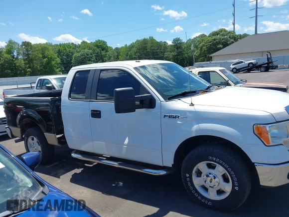 2014 Ford F-150 XL with VIN 1FTFX1CF9EFA98493, listed as a IAAI auction lot 42313850 with 192,334 mi miles and . Bid and sale history available at DreamBid. Image 13.