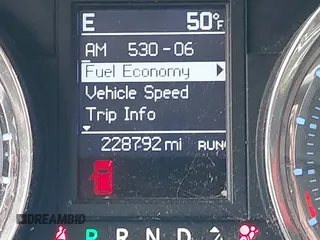 2013 Chrysler Town & Country Touring with VIN 2C4RC1BG2DR598182, listed as a IAAI auction lot 42026752 with 228,792 mi miles. Bid and sale history available at carsss.com. Image 6.