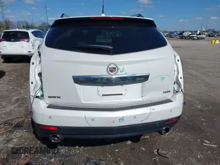 2014 Cadillac SRX Luxury Collection with VIN 3GYFNBE35ES581743, listed as a IAAI auction lot 41995293 with 140,987 mi miles. Bid and sale history available at carsss.com. Image 17.