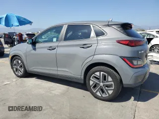 2023 Hyundai Kona SE z VIN KM8K23AG4PU179013, wystawiony jako Copart lot #56318705 z przebiegiem 48 782 mil mil oraz Szkoda całkowita • Salvage title. Historia ofert i sprzedaży dostępna na DreamBid. Obrazek 2.