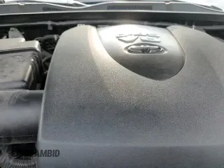 2017 Toyota Tacoma SR5 with VIN 3TMCZ5AN1HM100059, listed as a Copart auction lot 71779535 with 133,123 mi miles and Clean title. Bid and sale history available at DreamBid. Image 16.